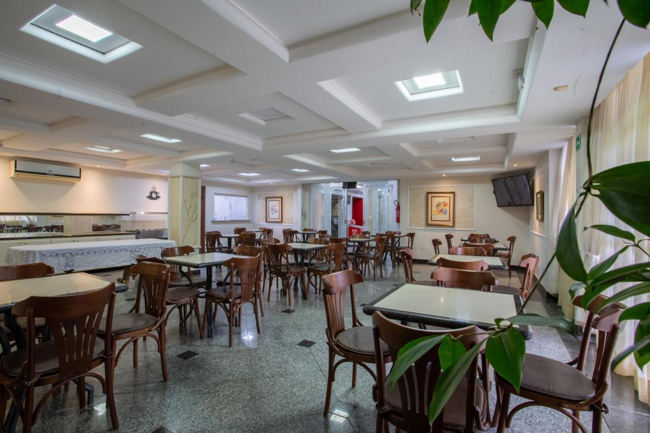 Hotel Apollo Uberlandia Bagian luar foto