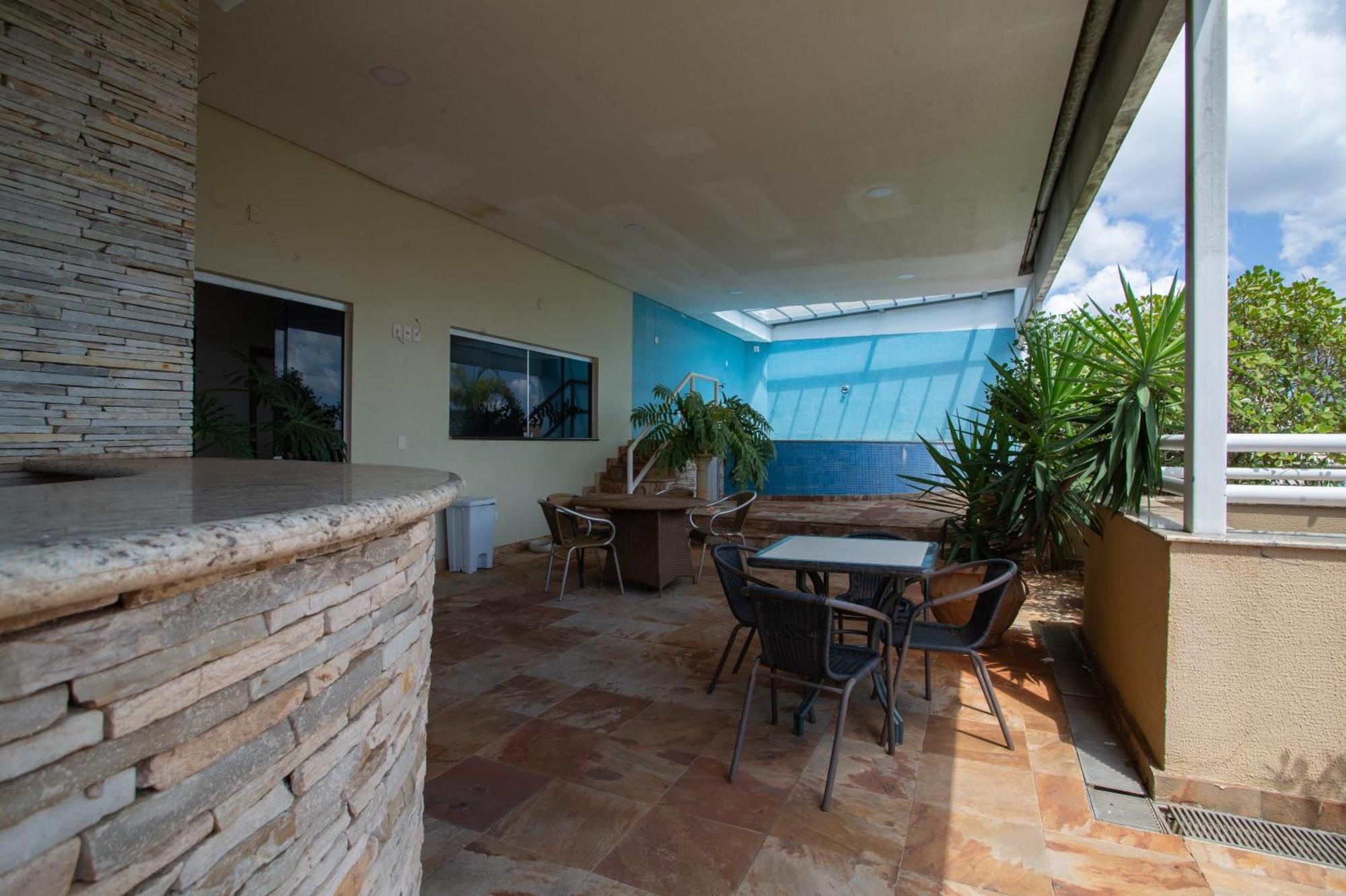 Hotel Apollo Uberlandia Bagian luar foto